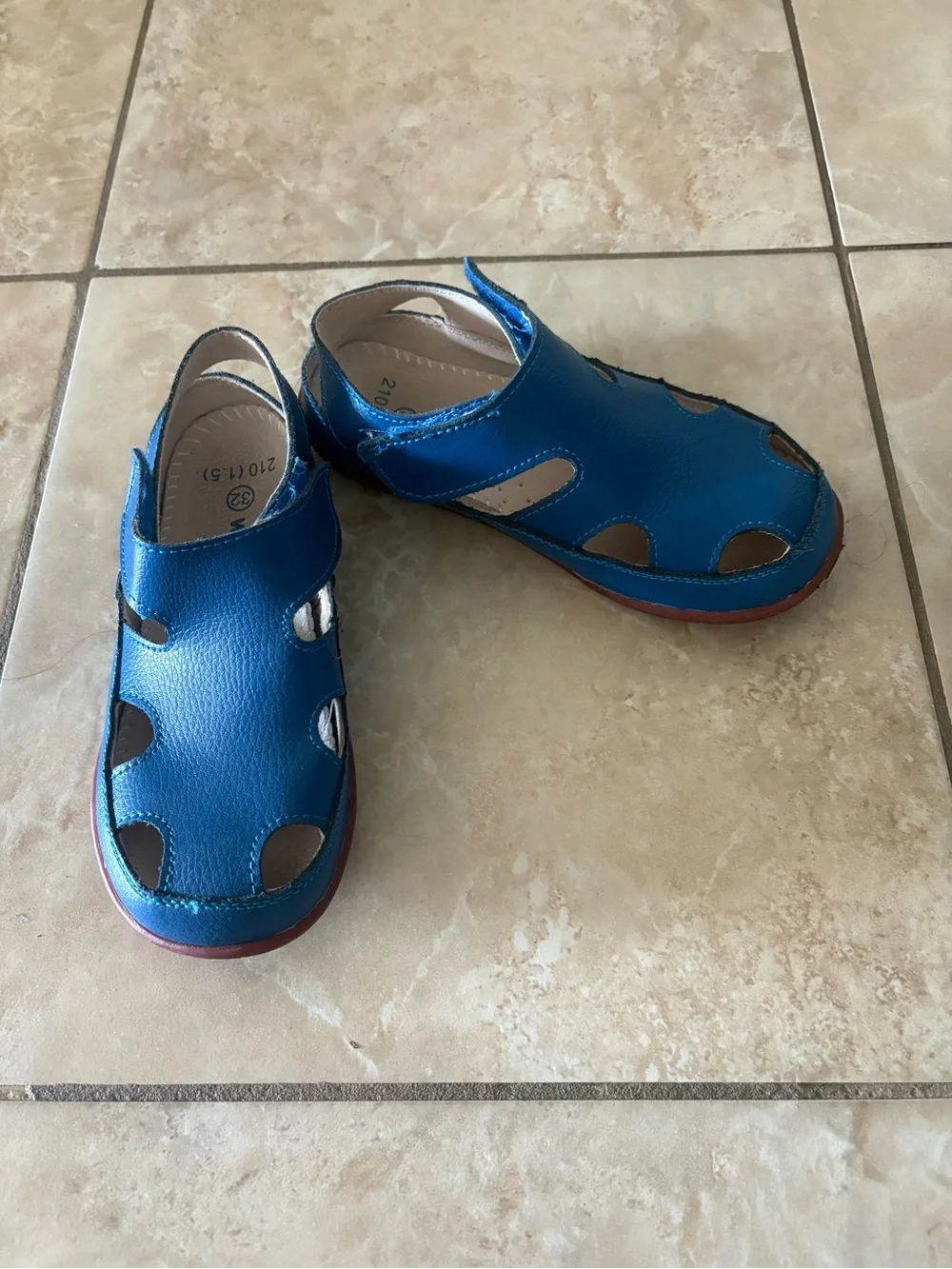 Kids Blue Leather Closed-Toe Sandals